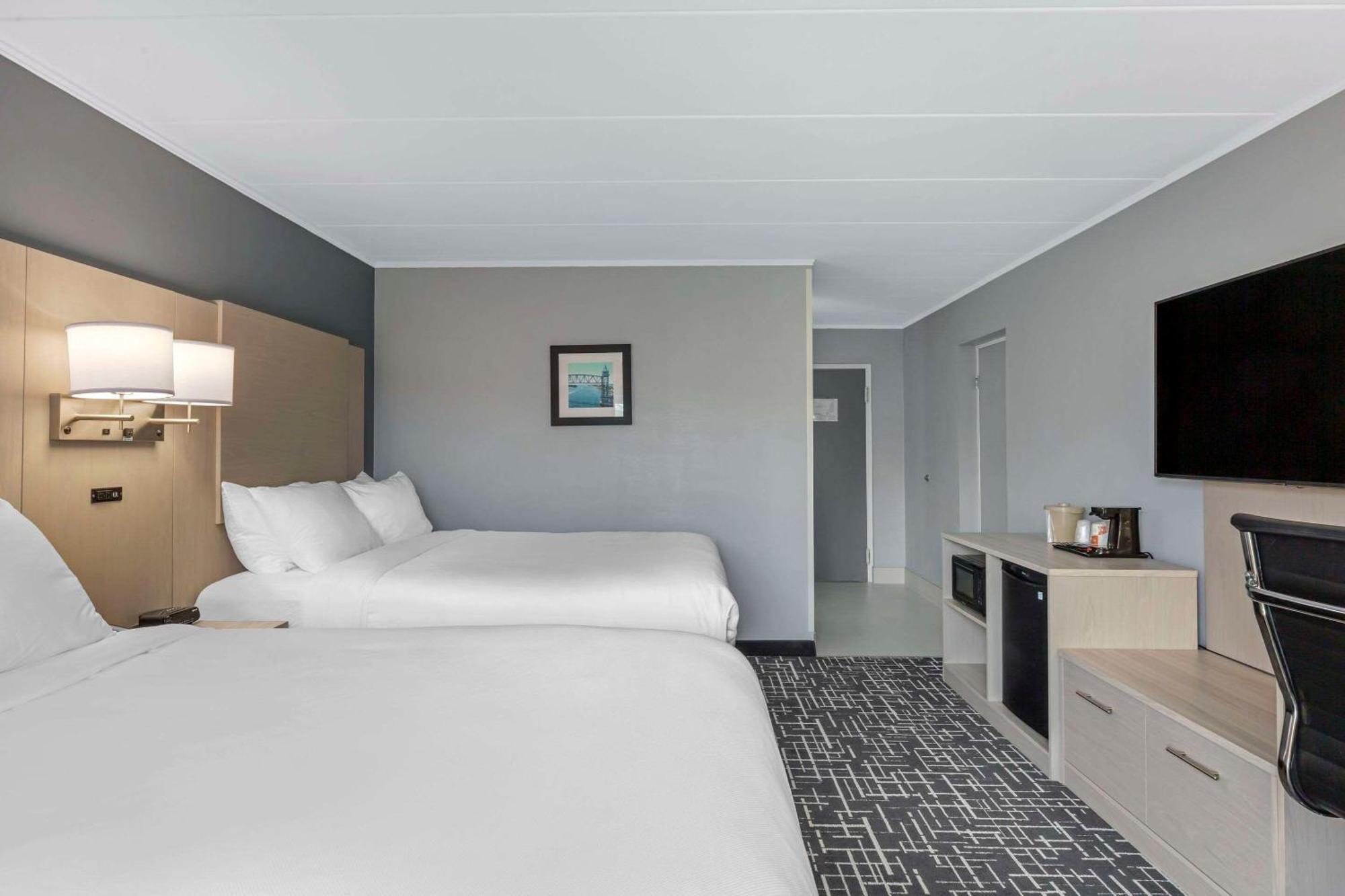 Inn Comfort - Cape Cod Hyannis