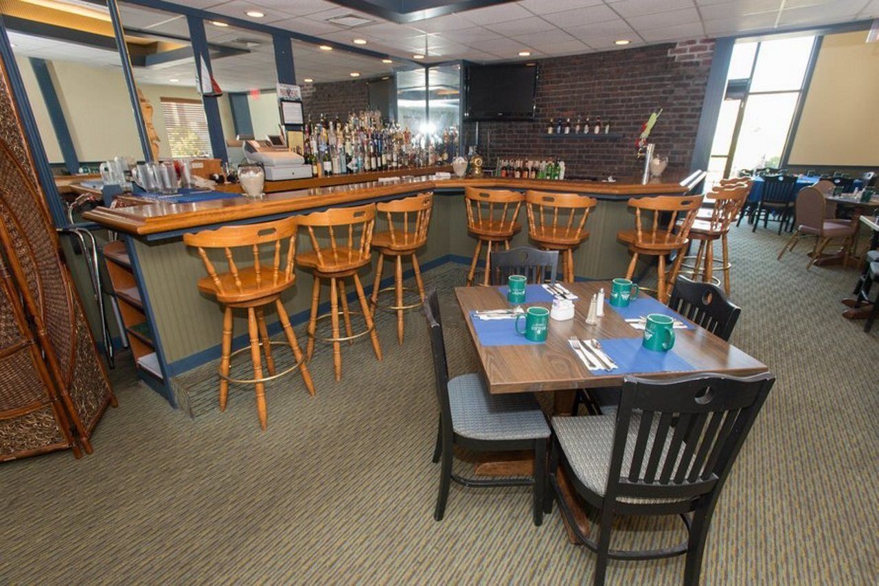Comfort - Cape Cod Inn Hyannis